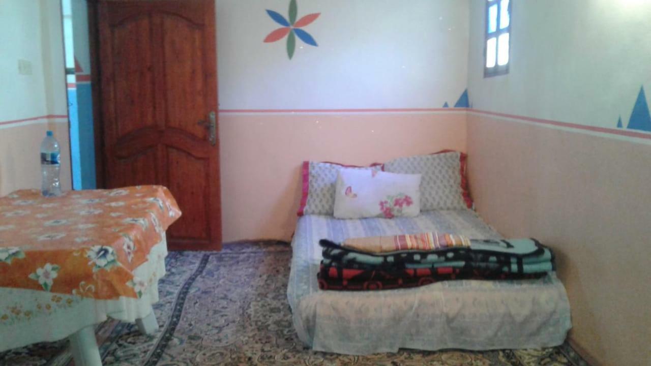 Appartement Amtoudi Aventure à Id Aissa Extérieur photo