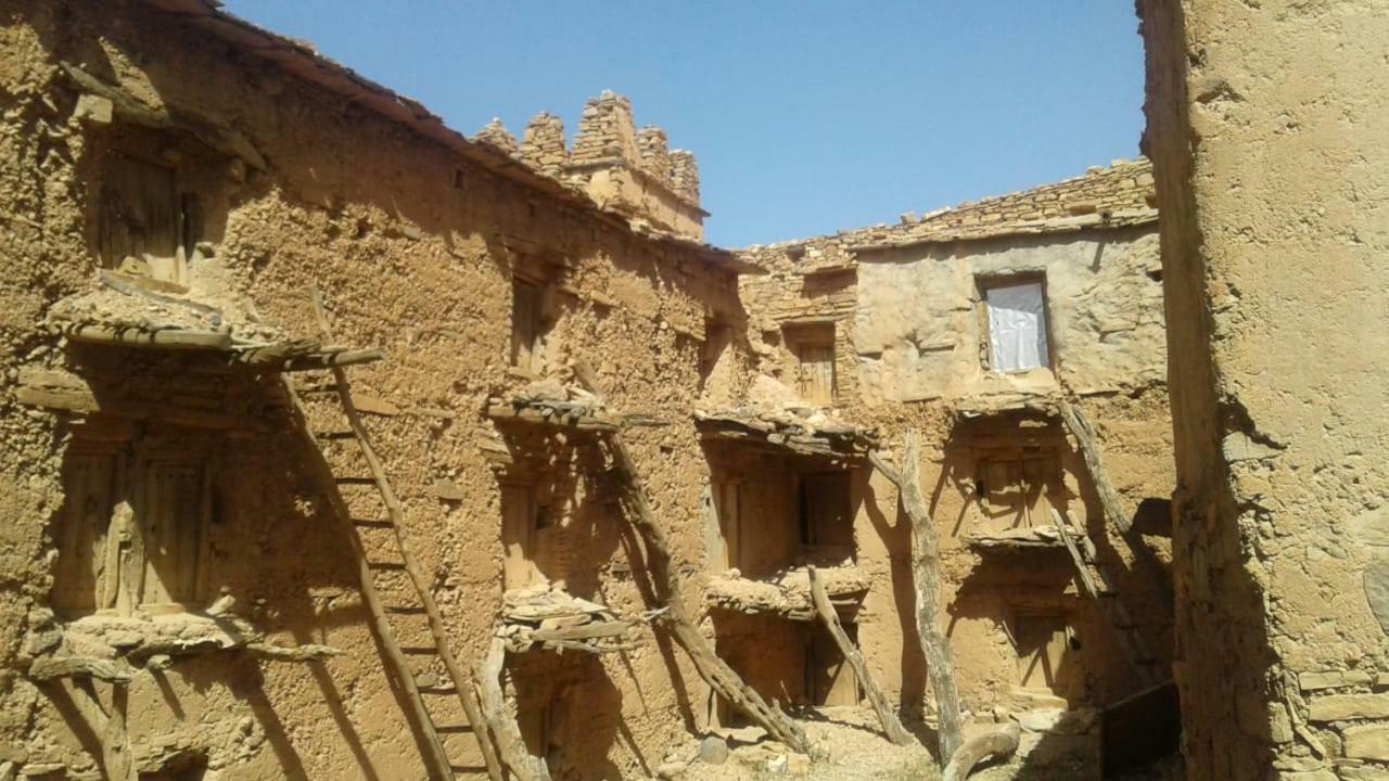 Appartement Amtoudi Aventure à Id Aissa Extérieur photo